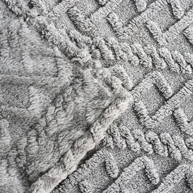150cm*200cm Single Layer Double Sided Jacquard Sherpa Blanket 