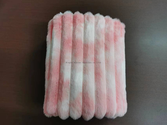 Tie-dye Heavy Luxury 100% Polyester Blanket Stripe Faux Rabbit Fur Throw Blanket 50*60 Wholesale Customized