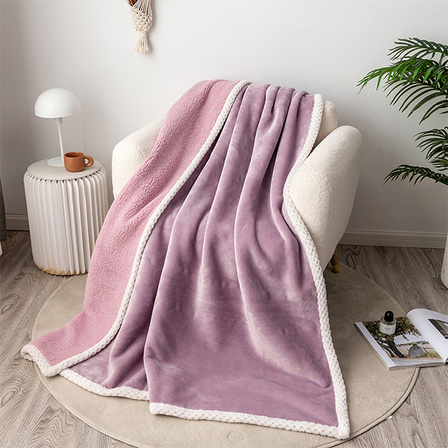 OEM Custom Spring Plain Travel Polyester Fake Rabbit Fur Blanket Warm Soft Mink Sherpa Blankets