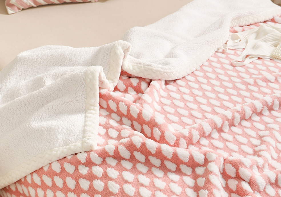 Double Layer Warm Blanket 50*60 Inch Throw Blanket Jacquard Cloud Pattern Sherpa Fleece Blanket