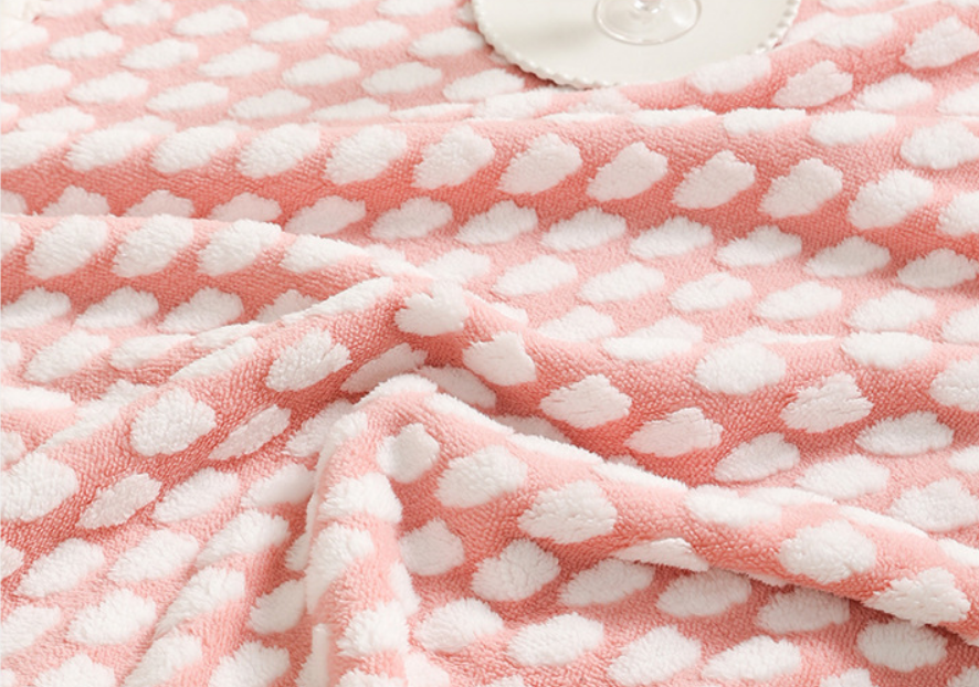 Double Layer Warm Blanket 50*60 Inch Throw Blanket Jacquard Cloud Pattern Sherpa Fleece Blanket