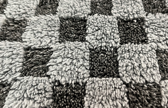 50*60 Inch Bed Blanket Wholesale Cheap Throw Fleece Customized Color Jacquard Black Grey Plaid Sherpa Blanket